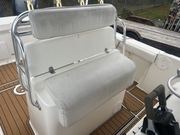 Pursuit 2870 Center Console - Image 4