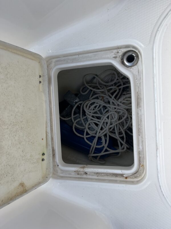 R222 Robalo Center Console - Image 8
