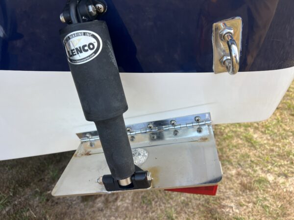 R222 Robalo Center Console - Image 18