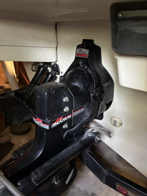1991 Formula 272 SR-1 - Image 22